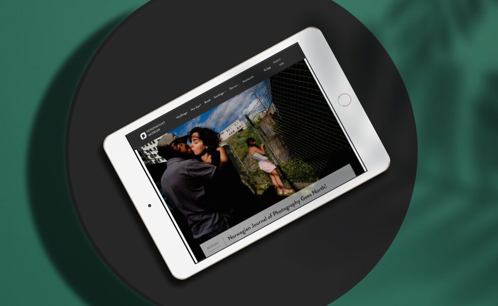 Mockup av nettsiden på en ipad