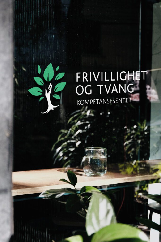 Mockup av logo på vindu